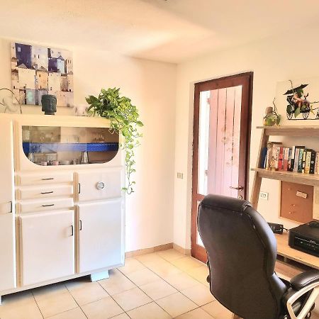 Stylish Home With Patio 4 Min Walk To The Beach Solanas  Exteriör bild