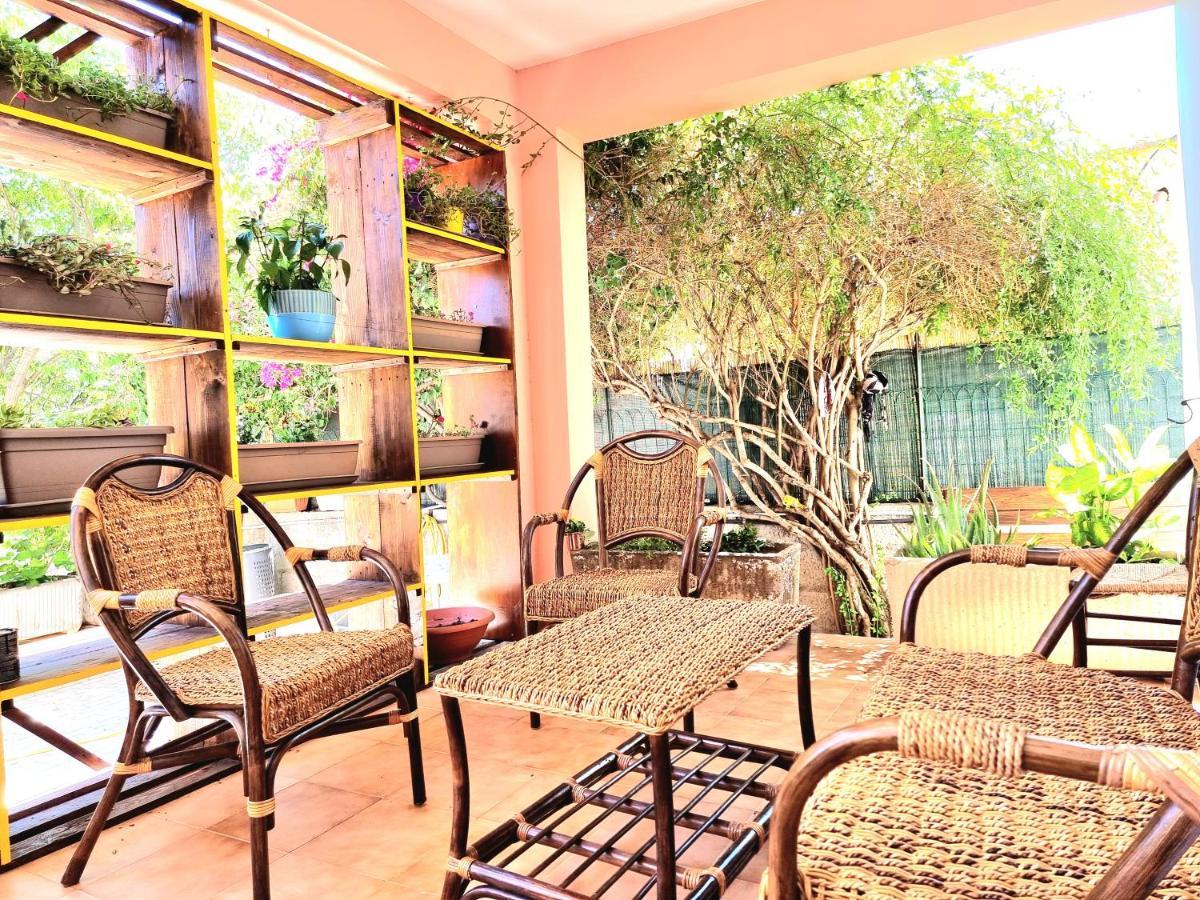 Stylish Home With Patio 4 Min Walk To The Beach Solanas  Exteriör bild