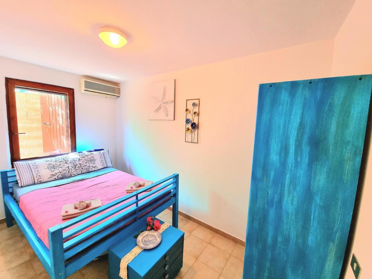 Stylish Home With Patio 4 Min Walk To The Beach Solanas  Exteriör bild